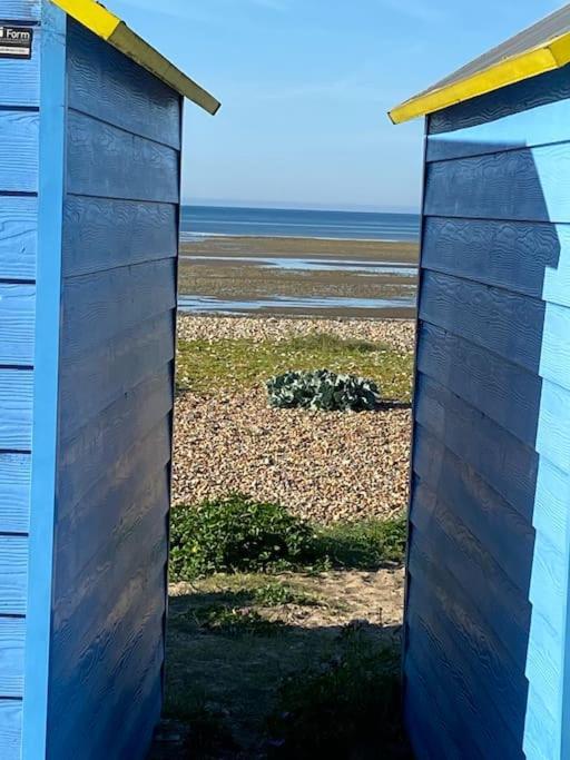 Home By The Sea In Растингтон Экстерьер фото